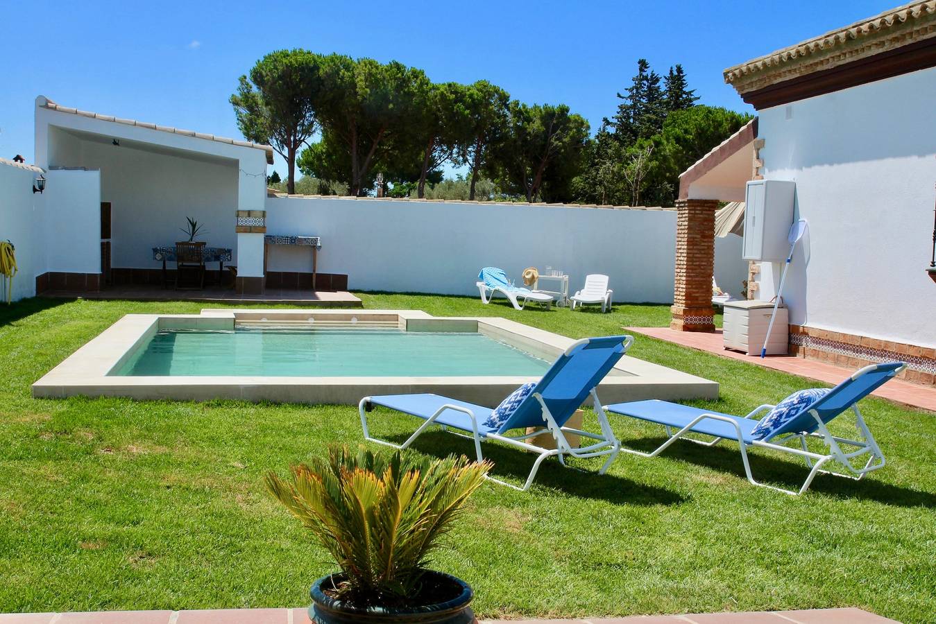 Villa 'Olivos 1d' con piscina privada, terraza privada y Wi-Fi in Chiclana de la Frontera, Costa de la Luz