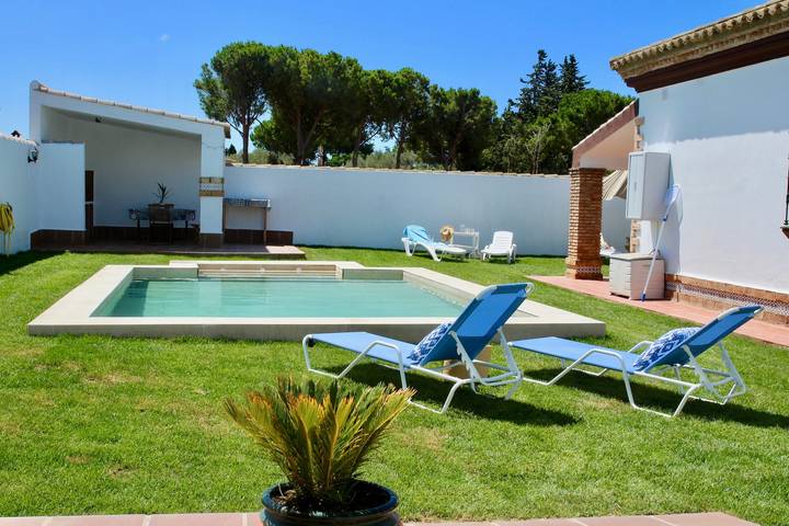 Maison de campagne pour 9 personnes, avec jardin, animaux acceptés à Chiclana de la Frontera - 3