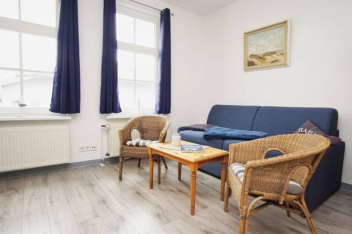Ganze Wohnung, Im Zentrum gelegenes 1-Raum-Apartment - Haus Rugier Fewo 02 in Göhren, Rügen