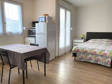 Gîte pour 2 personnes, avec balcon, animaux acceptés dans Thermes Athéna
