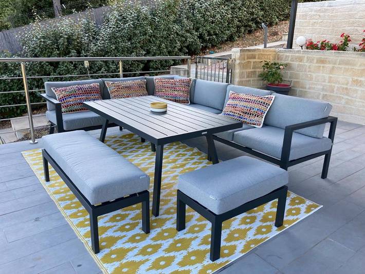 Location de vacances pour 4 personnes, avec vue ainsi que piscine et terrasse à Taradeau - 3