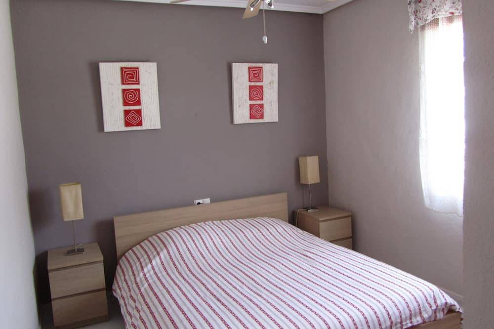 Beautiful villa with large outdoor kitchen for max. 10 people, swimming pool, air conditioning and wifi in Ciudad Quesada, Rojales