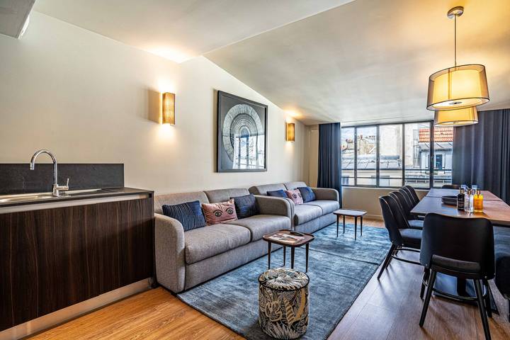 Holiday rental for 18 people in Paris