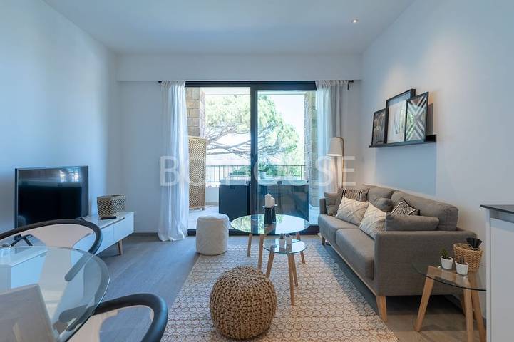 Gîte pour 6 personnes, avec balcon dans Plage de la Bouillabaisse - 4