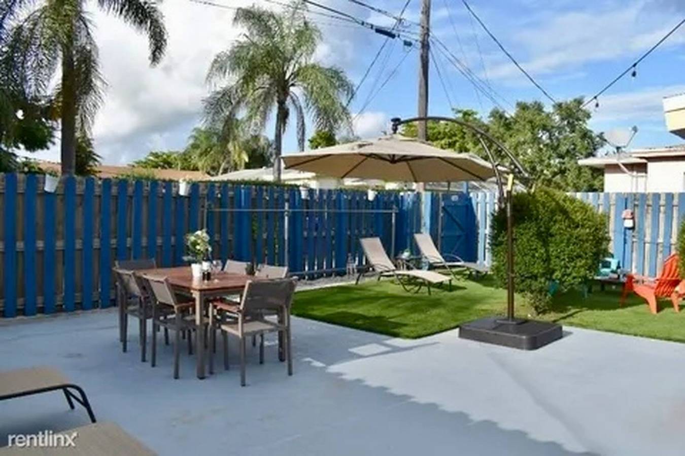 El refugio blanco de Olivia in Hollywood (Florida), Broward County