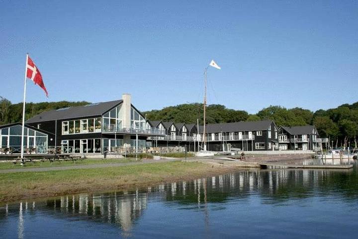 Hotel für 4 Personen, mit Terrasse und Garten sowie Sauna