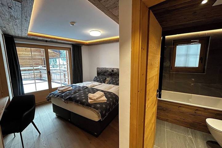 Ganze Wohnung, Neu mit spa : Komfortables 4-Zimmerwohnung für 6-7 Personen auf der unteren Etage gegenüber der Abfa in Grimentz, Anniviers