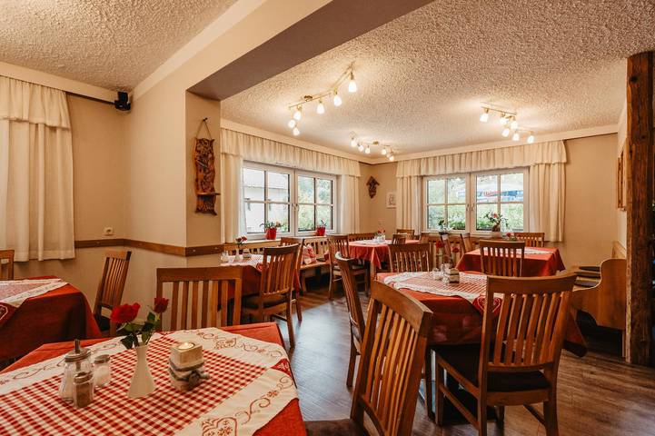 Landhotel Neuhof - Doppelzimmer Classic in Zenting, Vorderer Bayerischer Wald