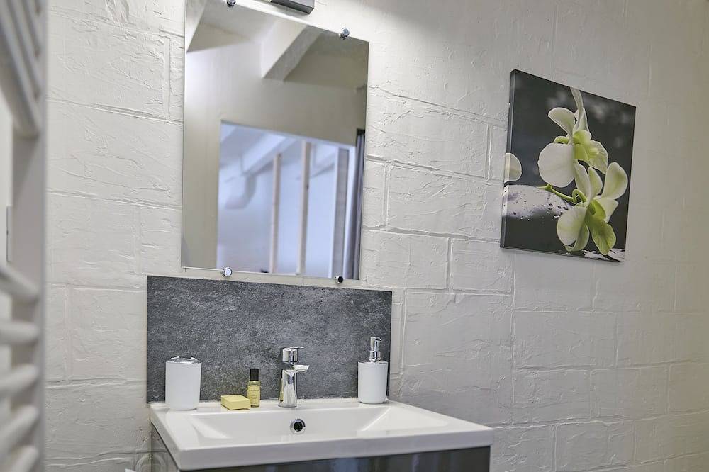 Apartamento entero, Gîte 800m from Le Petit Prateau Zoo in Saint-Aignan, Región de Romorantin-Lanthenay