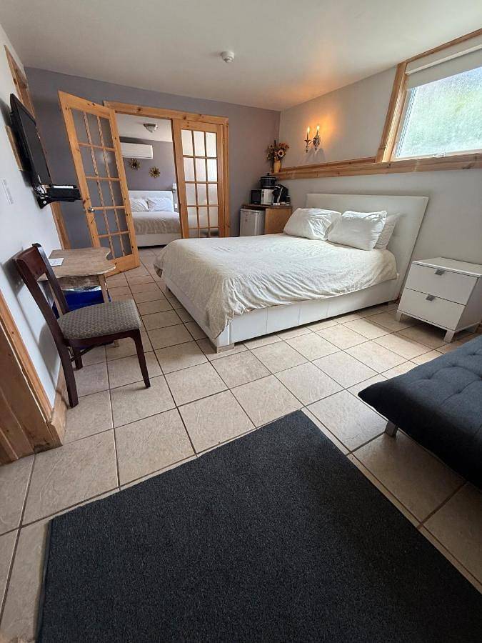 Hôtel pour 4 personnes, avec terrasse dans Tadoussac - 3