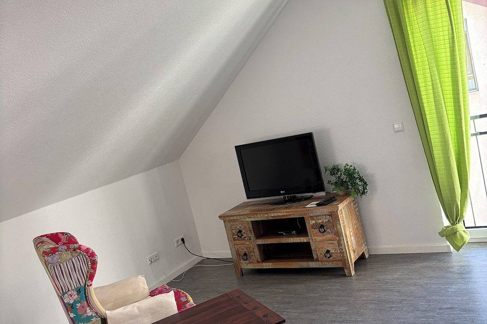Ganze Wohnung, Gemütliche Ferienwohnung im ländlichen Bahnbrücken in Kraichtal, Kraichgau