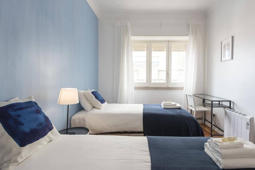 Entire apartment, The ideal place near the Castle * 2Bd Apt Central * in Anjos, Lisbon