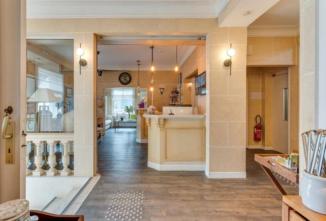 Brit Hôtel Confort Cléria Lorient Centre in Lorient, Côte des Mégalithes