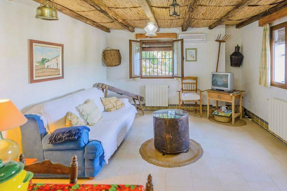 El Garrotal - El Aceite Almazara El Bosque in El Bosque, Pueblos Blancos