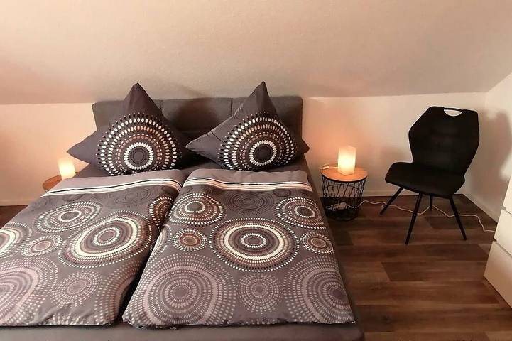 Ganze Wohnung, Gemütliche Ferienwohnung \"Lütje Moew\", 4-Raum mit Dachterrasse, ländlich gelegen in Leezdorf, Landkreis Aurich