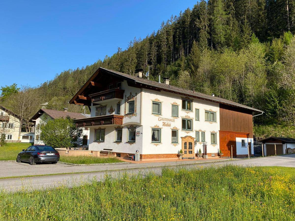 Gästehaus Huber in Holzgau, Allgäuer Alpen (Österreich)