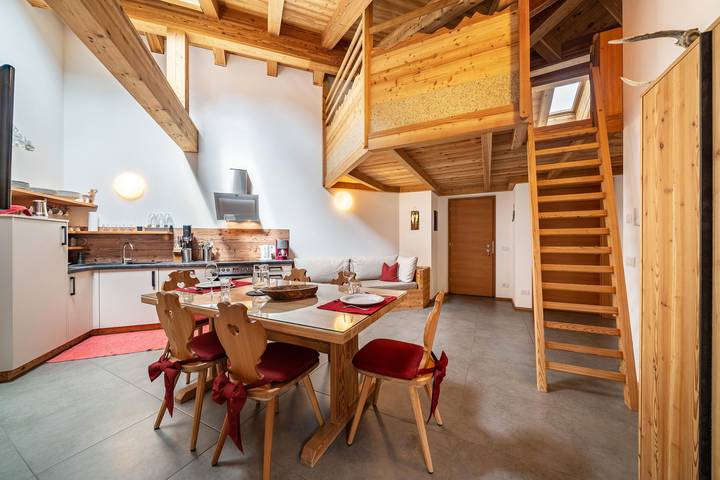 Ganze Wohnung, Ferienwohnung "Larch Soge Apt Paula" mit Bergblick, privater Terrasse und 2 Balkonen in Bichl (Ratschings), Ratschings