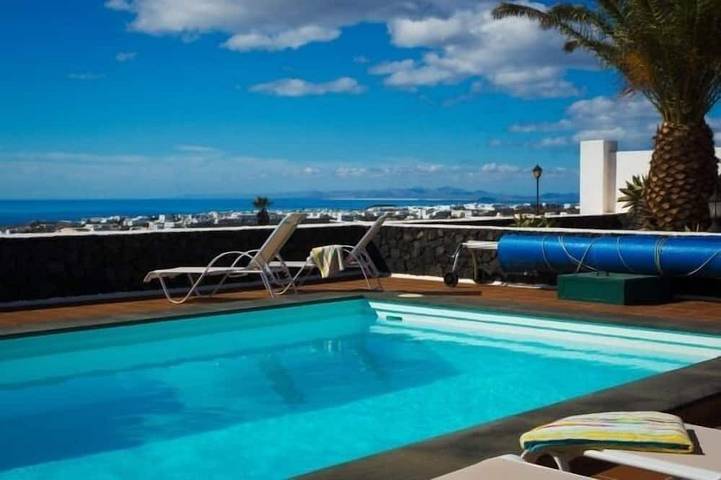 Gîte pour 4 personnes, avec piscine et jardin dans Lanzarote