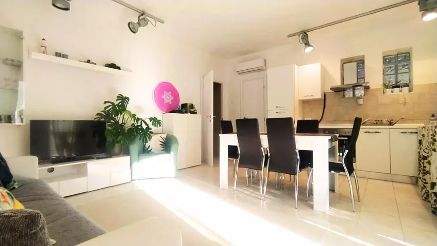 Apartamento de vacaciones para 5 personas, con jardín, Se admiten mascotas - 1