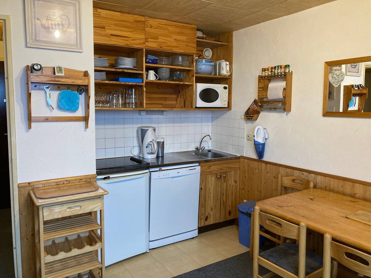 Appartement entier, Appart 2 Pièces Cabine, 200m Pistes, 6 pers, Balcon in La Ferrière, Le Pleynet Les Sept Laux