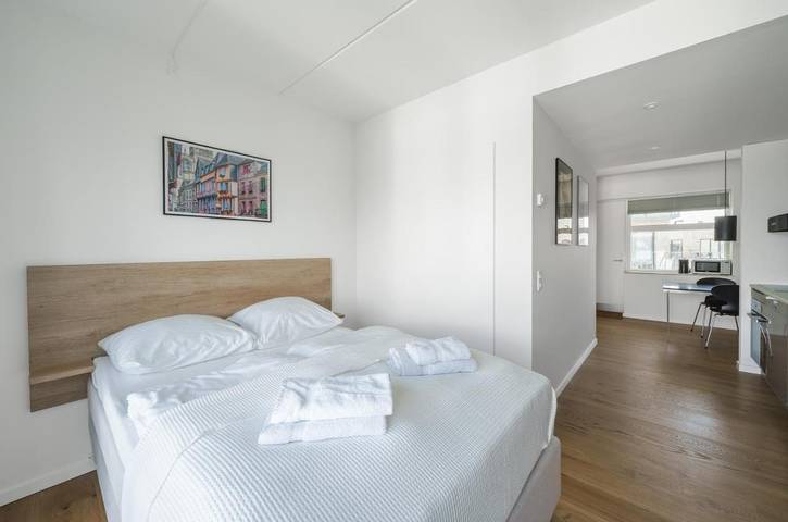 Ferielejlighed for 2 personer, med balkon i Odense