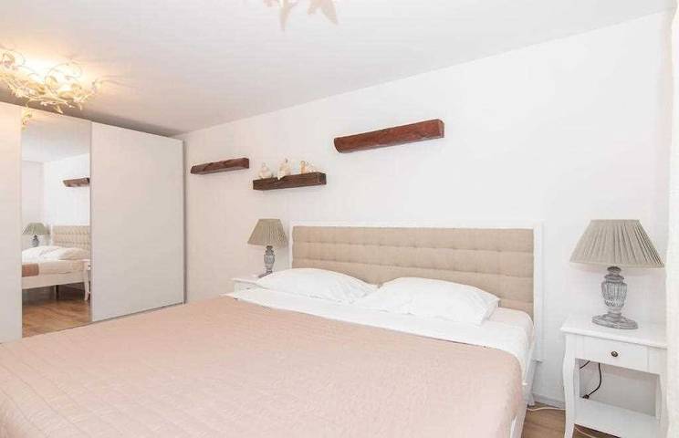 Ganze Wohnung, Ferienwohnung für 4 Personen mit Balkon in Piran, Slowenische Riviera
