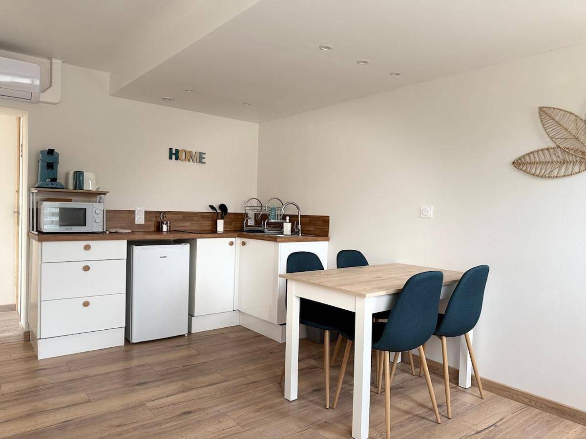 One-Bedroom House in Fresnoy-Folny, Région de Dieppe
