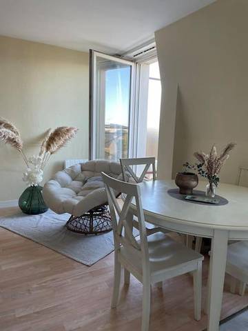 Gîte pour 4 personnes, avec balcon à Bruz