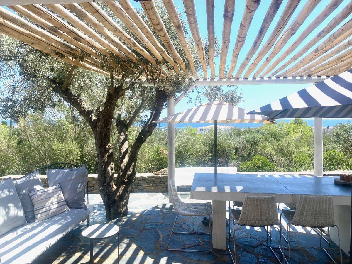 Three-Bedroom Townhouse in Platja des Calders (Cadaques), Cadaques