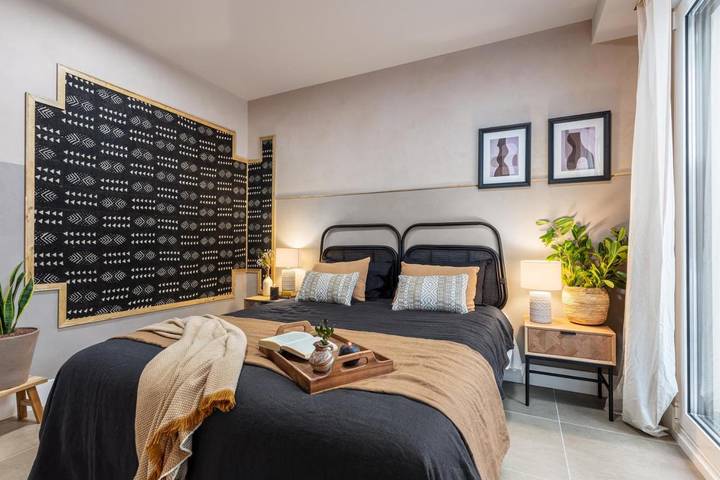 Apartamento para 2 personas, con balcón además de piscina y jardín en Chamberí (Madrid)