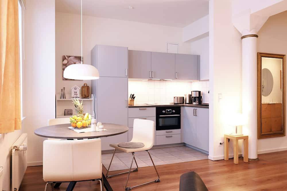 Entire apartment, Residence at the Kurpark! 45 m², quiet, central, close to the beach-Wlan in Warnemünde Strand, Warnemünde