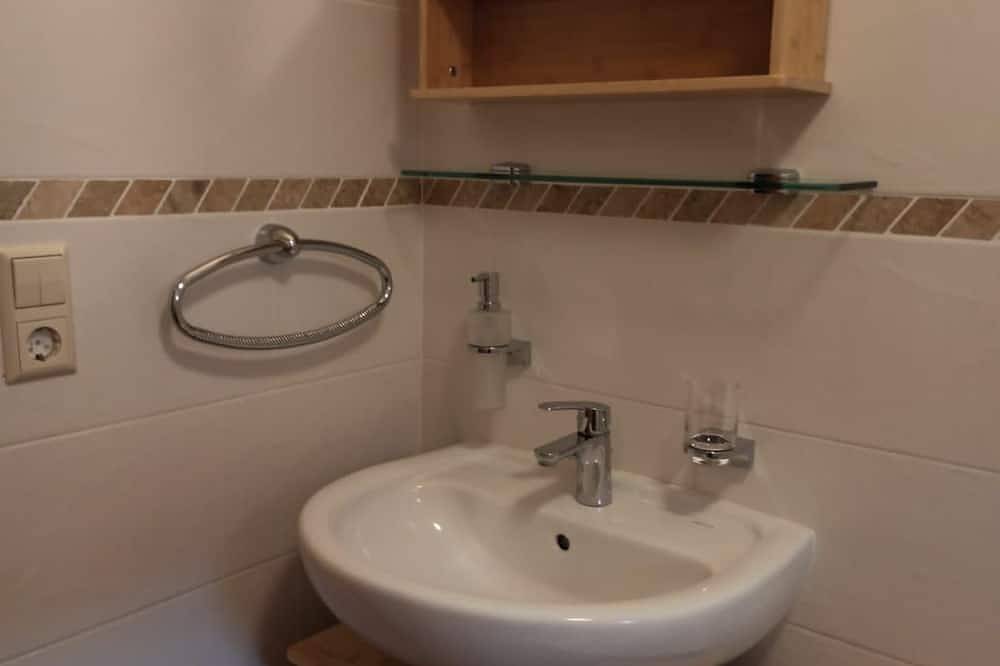 Ferienwohnung Schusterhaus - Ferienhof Welz in Neupetershain, Lausitzer Seenland