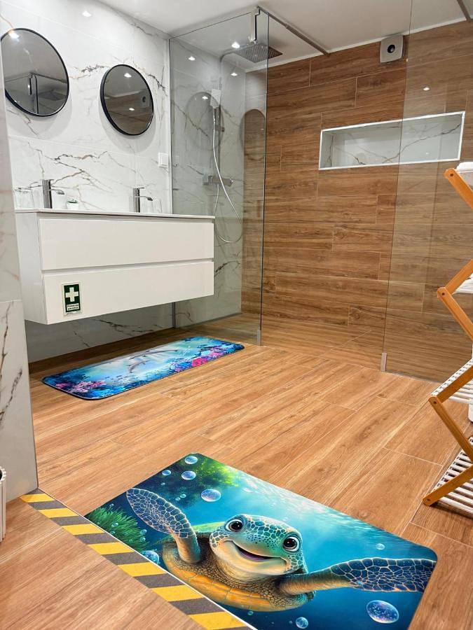 Gîte pour 6 personnes, avec terrasse et vue, animaux acceptés à Caniçal - 4