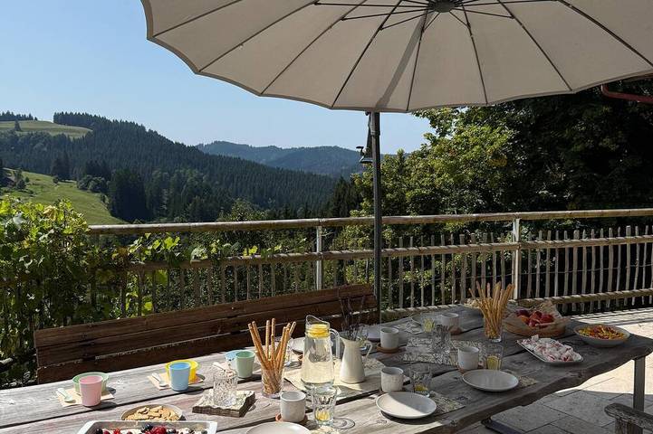 Ferienhaus für 15 Personen, mit Garten in Buchenberg