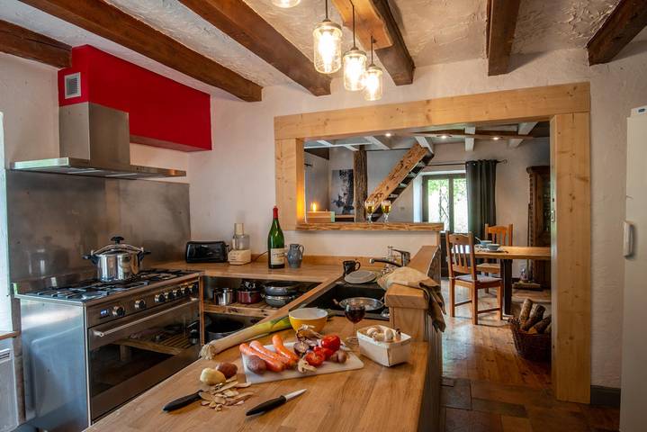 Gîte pour 11 personnes, avec terrasse ainsi que sauna et jardin à Saulxures-sur-Moselotte - 3