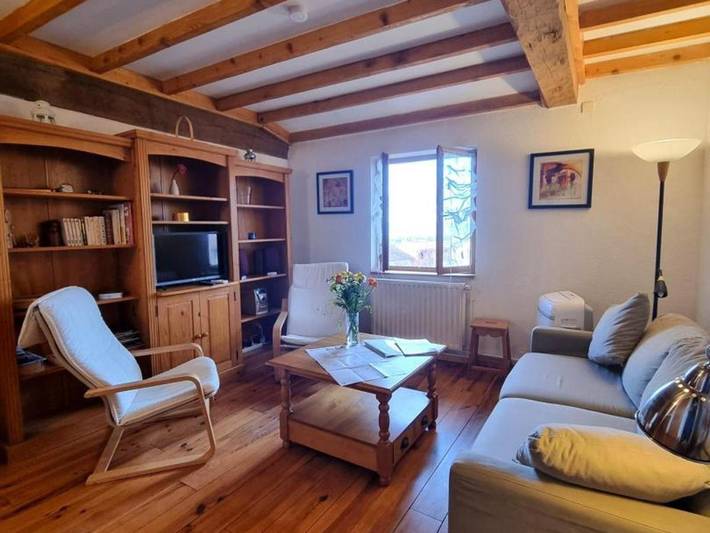 Gîte pour 2 personnes, avec terrasse à Bellegarde-en-Forez - 4