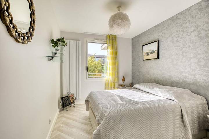 Gîte pour 4 personnes, avec balcon dans Gare d'Annecy - 3