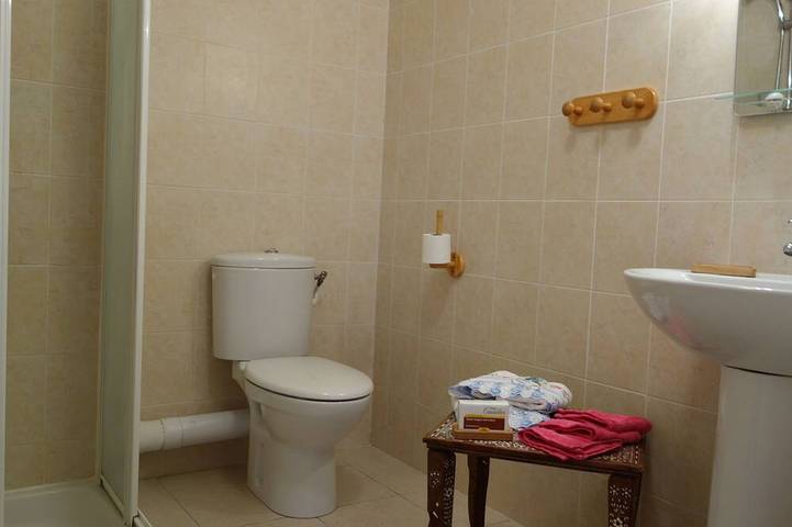 Appartement entier, Calvi 2P climatisé wifi +terrasse+parking à 100m de la plage et des commerces in Calvi, Région de Calvi
