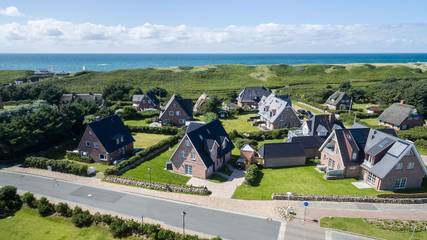 Ferienhaus für 4 Personen, mit Sauna und Garten in Westerland