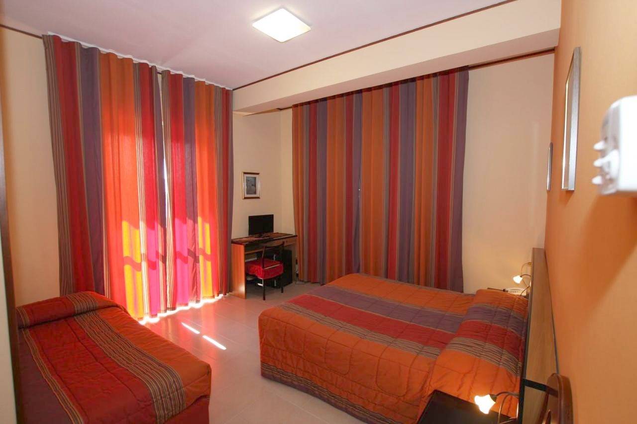 Hotel Naxos B&B in Alba Adriatica, Province de Teramo