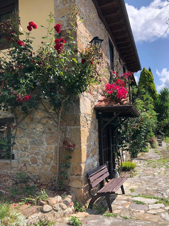 Casa rural para 5 personas, con Balcón y Terraza además de Jardín y Vistas en Arriondas