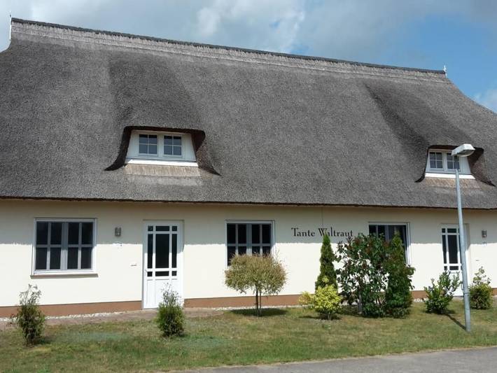 Ferienhaus für 4 Personen, mit Terrasse und Garten in Garz - 2
