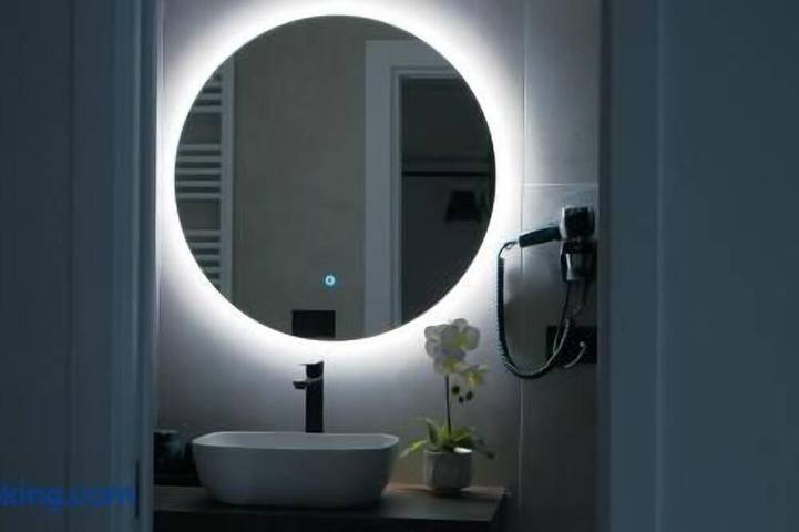 Apartamento entero, Room with a fully equipped kitchen and a sofa bed in Taranto, Golfo de Tarento