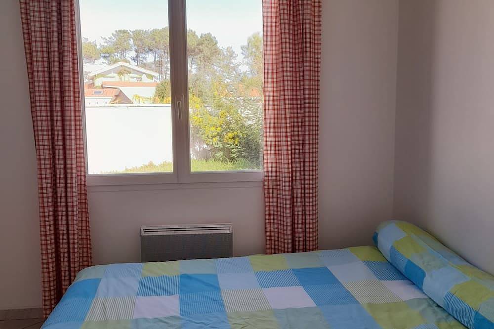 Family home, beach, lake and town center within 450m walking distance in Vieux-Boucau-les-Bains, Côte d’Argent