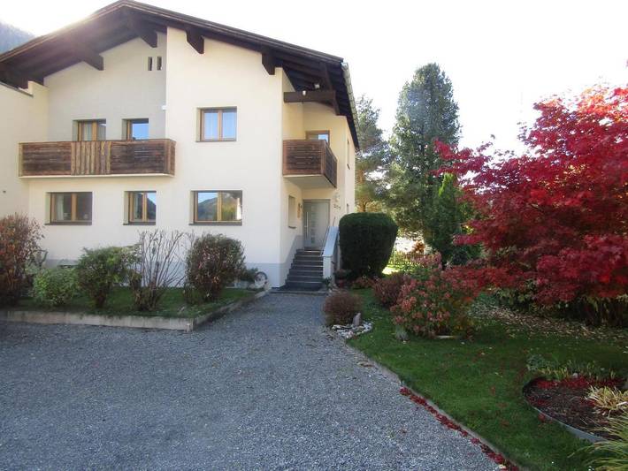 BnB für 5 Personen, mit Balkon und Garten sowie Ausblick in Pettneu am Arlberg