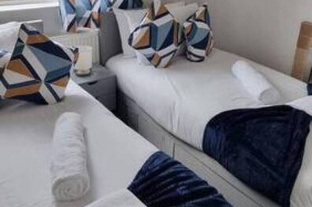 Entire apartment, Urban Oasis l 3-Bed Gem in Watford Town Center in Watford, Hertfordshire