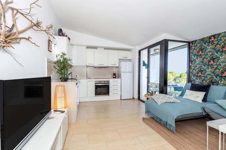 Ganze Wohnung, Ferienwohnung 'Sa Perdiu 14' nahe am Strand mit Gemeinschaftspool, Klimaanlage, privater Terrasse und Wlan in Son Carrió (Menorca), Ciutadella