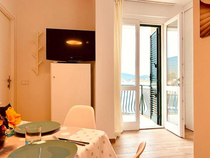 Ferienwohnung für 4 Personen, mit Terrasse und Ausblick, mit Haustier in Marina di Campo - 3