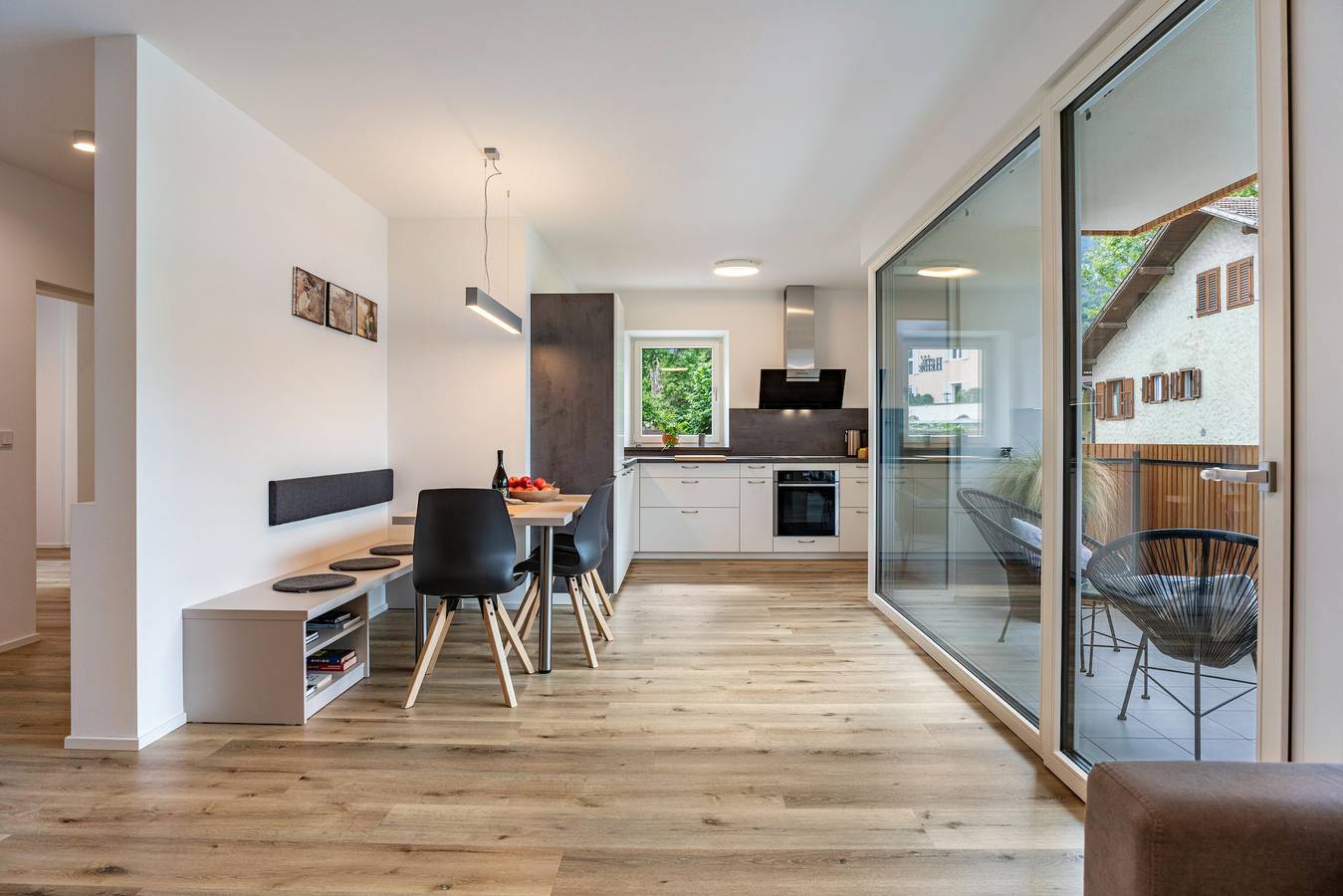 Appartamento intero, Appartamento '2' con vista sulle montagne, Wi-Fi e aria condizionata in Auer, Alto Adige