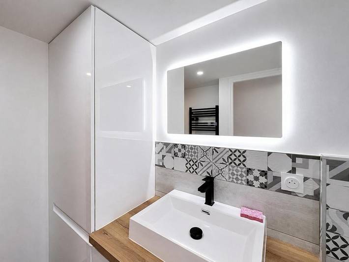 Gîte pour 6 personnes, avec Terrasse à Chavanoz - 3